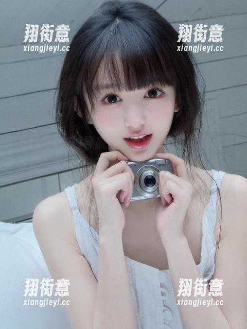 51cg吃瓜 导航惊喜!51cg吃瓜的黑料更新,今天又被谁拍到在被窝里玩手机了?