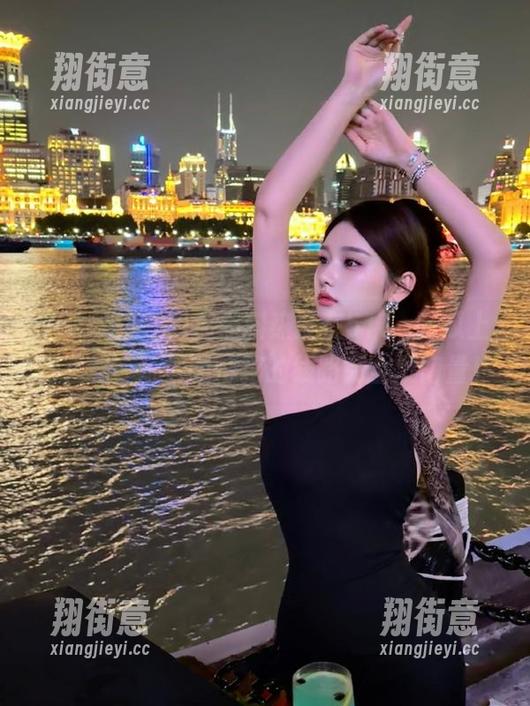51cg吃瓜 那黑料热度在51cg吃瓜上跳着舞,玩弄我心弦的线路完全没商量!