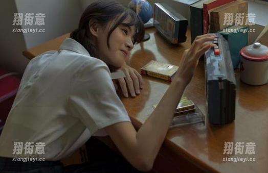 51吃瓜 反差女友分享,谁知道她洗完澡能变得那么不一样,51吃瓜请不要眨眼!