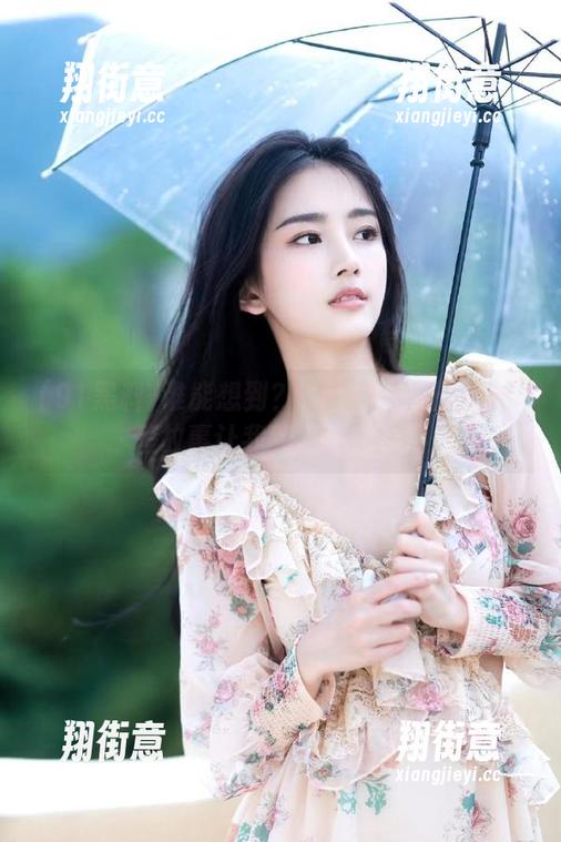91黑料 谁能想到?91黑料网址里的反差故事让我频频冒冷汗!