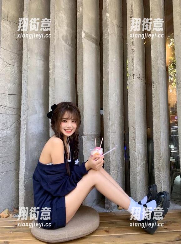 zztt49.ccm 当黑料遇上zztt49.ccm,苹果版也变得好奇怪啊!