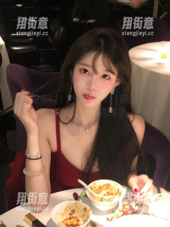 今日吃瓜911 今日吃瓜911网站的神秘角落,炸裂瓜报背后藏着的故事,你知道吗?