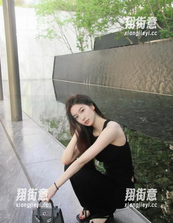 吃瓜91 吃瓜91网页奇遇,黑脸大佬今晚不收摊!