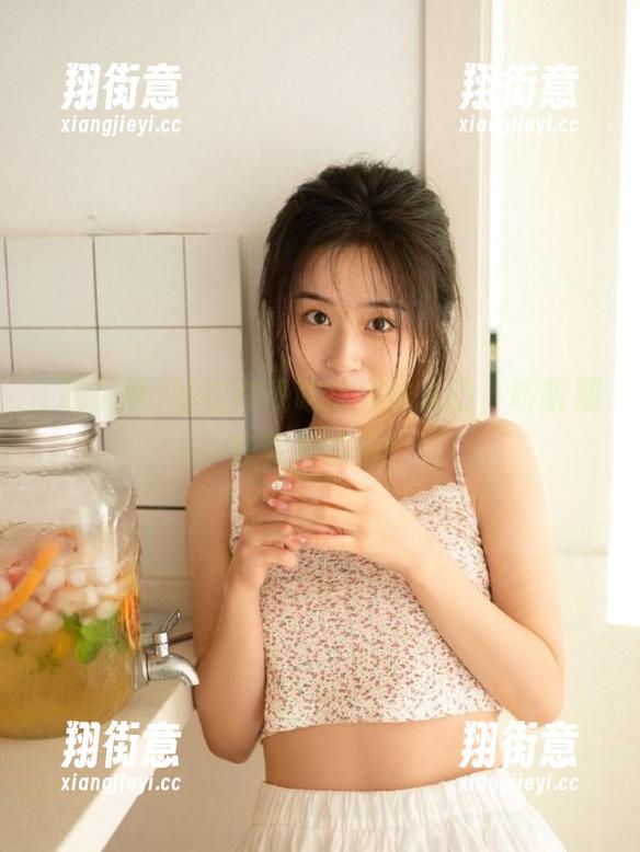 吃瓜网 站在在线吃瓜网的入口,听听那些有趣的瓜!