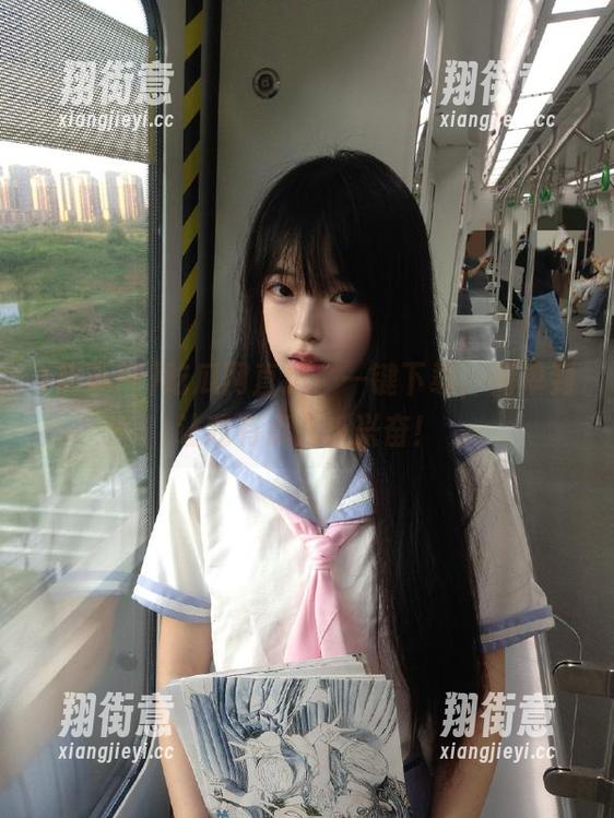 吃瓜网 吃瓜网直达:一键下载,简单到让我有点儿小兴奋!