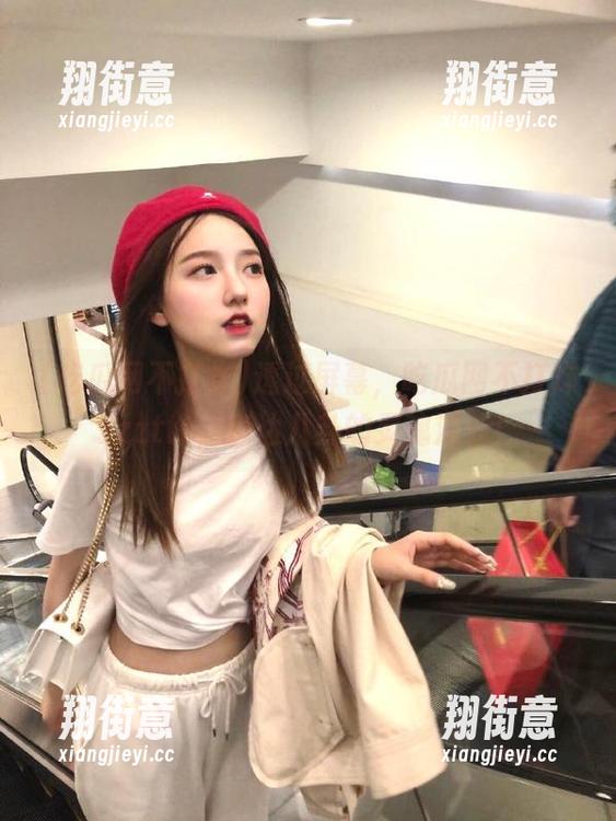 吃瓜网不打烊 透过屏幕,吃瓜网不打烊zzzttt,直达八卦的灵魂深处!