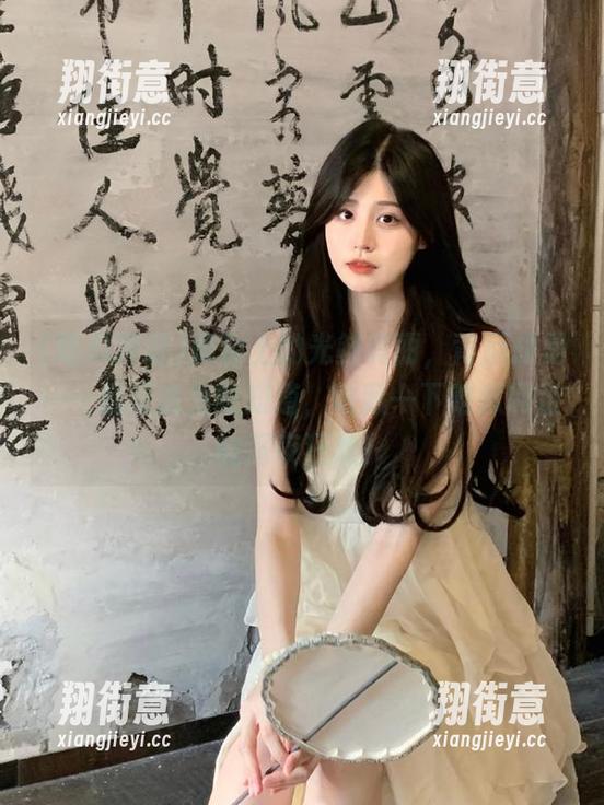 吃瓜网址 舞台上的光鲜亮丽,背后却是……别问我为啥知道,收藏一下吃瓜网址的深夜狂欢!