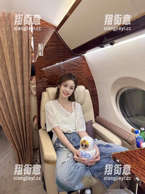 呱呱爆料 用ios打开呱呱爆料,黑料一波接一波,真的是“吃瓜如饭”!
