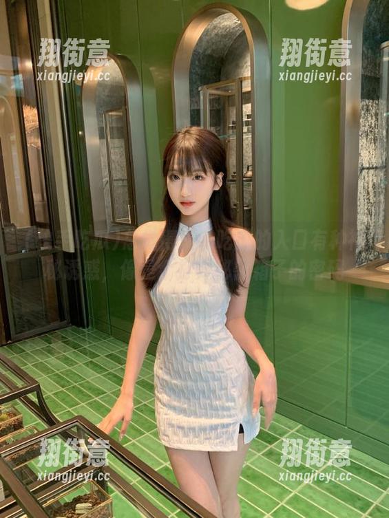 快手吃瓜 总觉得快手吃瓜的入口有种神秘诱惑,像是个打开秘密箱子的密码