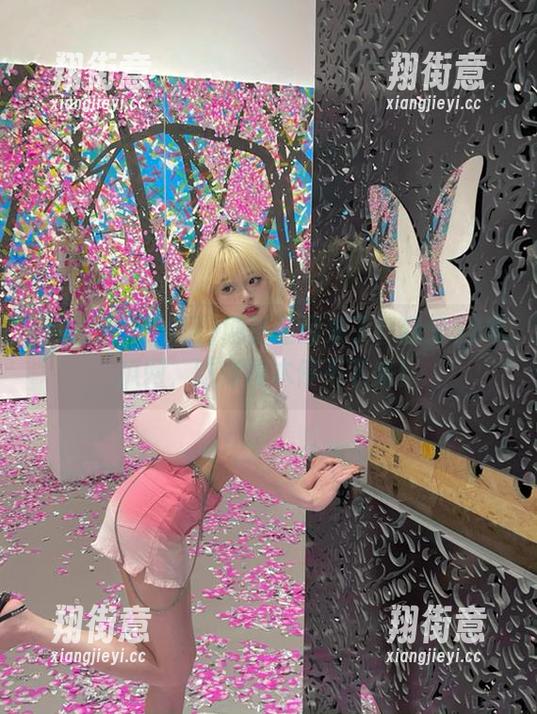 我爱52吃瓜网 网址狂潮来了!我爱52吃瓜网,吃得根本停不下来!
