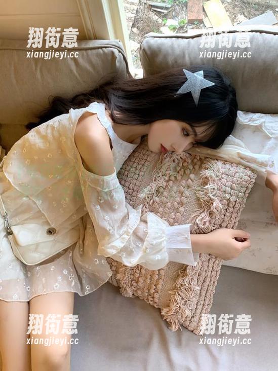 每日吃瓜 每日吃瓜黑料直达:曝光某小花的“土味”秘密,她绝对不想你知道!