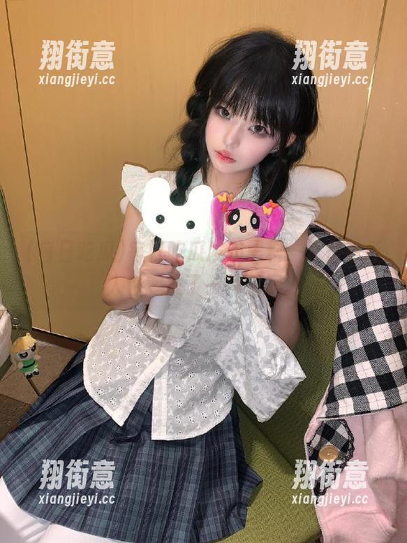每日吃瓜 每日吃瓜发布黑料,真是看坏人也变成了一种乐趣。