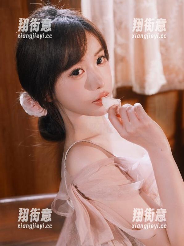 网红黑料 等不及要看链接里的网红黑料了,嘴角都忍不住上扬~