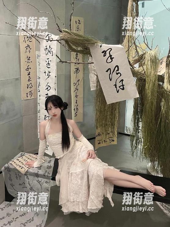 黑料不打烊 黑料不打烊视频:正能量掺杂黑料,你会选哪条回家路?