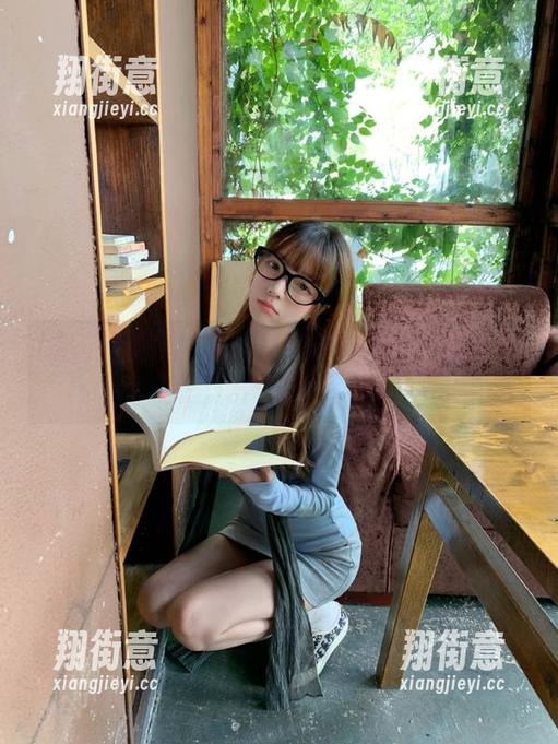 黑料不打烊 黑料不打烊苹果版:我怀疑那图片在玩隐身术!