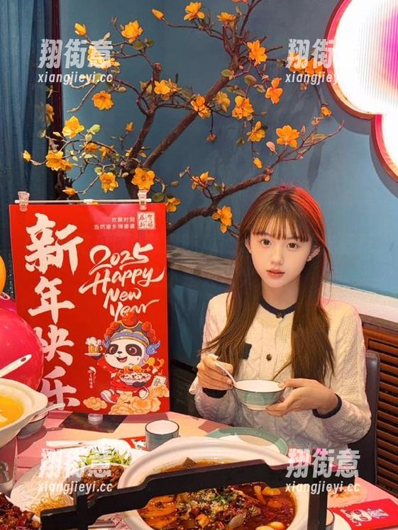 黑料吃瓜网 黑料吃瓜网app视频流量巨猛,是不是太过火了?