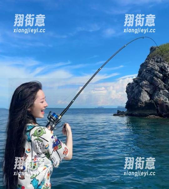 黑料正能量 在黑料正能量app上,还能找到新手艺:吃瓜秘籍大曝光!