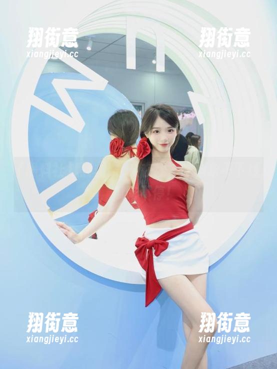 黑料社 黑料社永久在线,爆料永不下线,瓜吃不停!