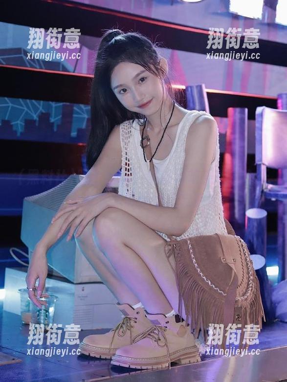 黑料社 跟上潮流!黑料社苹果版,今天又有谁被黑得体无完肤?