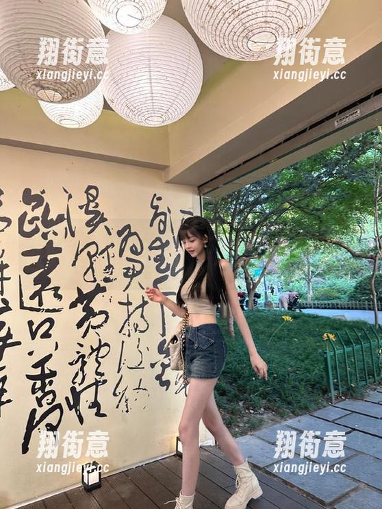 黑料网 黑料网发布:你以为吃瓜只是看?说不定下一个被瓜的人就是你!