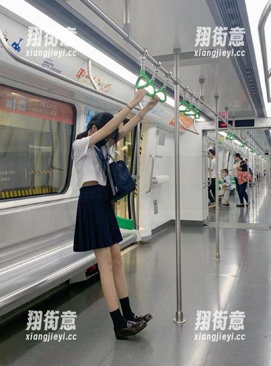 黑料网 黑料网的新黑料首页,简直像在看电视剧,先崩溃再感叹!